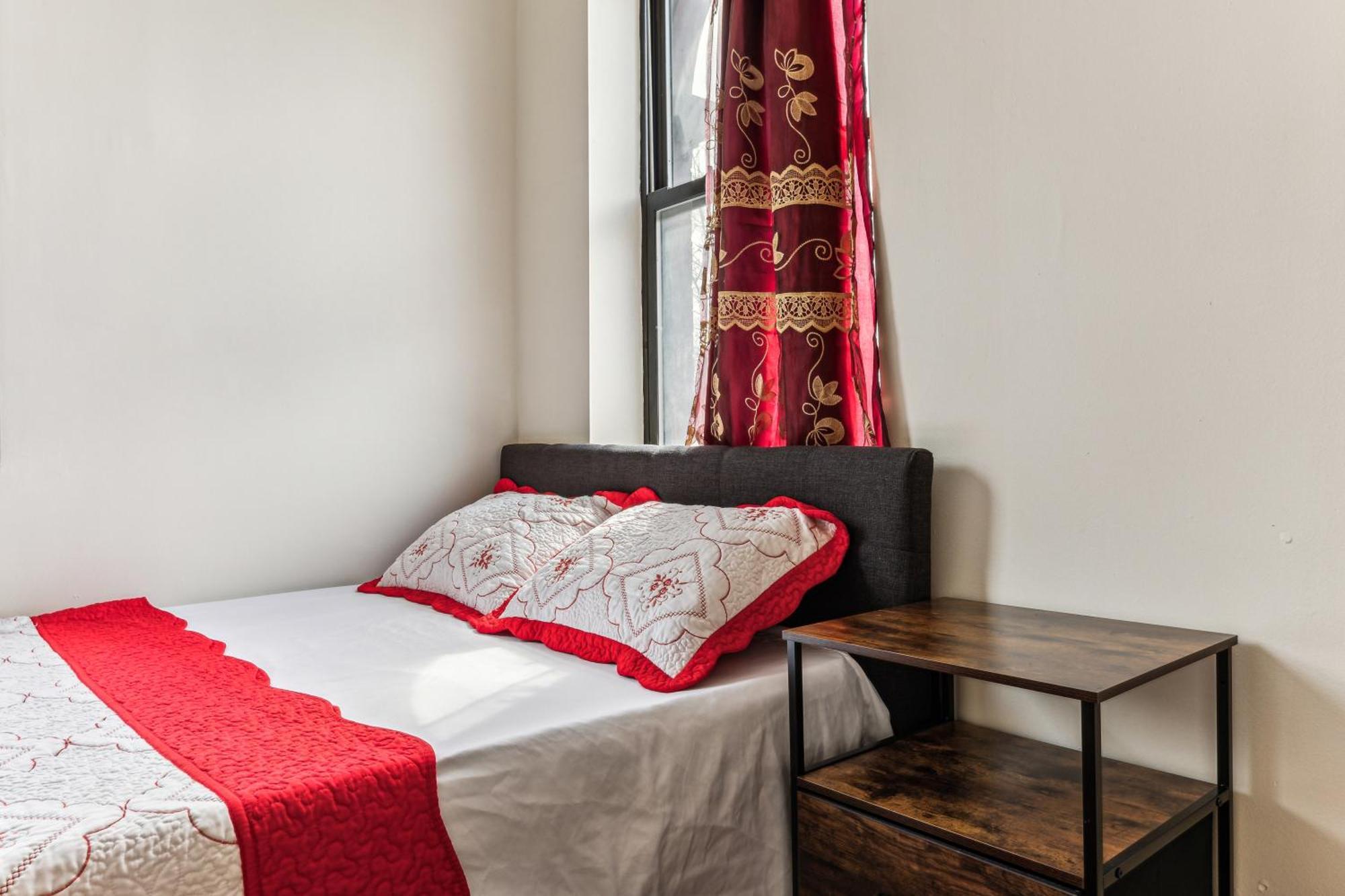 Empire Blvd Guest House New York Exterior foto